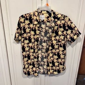 American Eagle men’s palm tree shirt size small